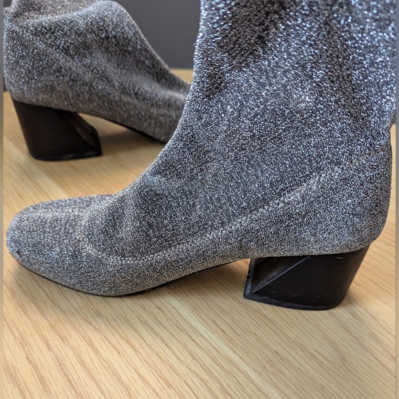 Women's (Size 37) Shimmering Silver No-Slip Ankle Booties With Angled Block Heel - Picture 9 of 16